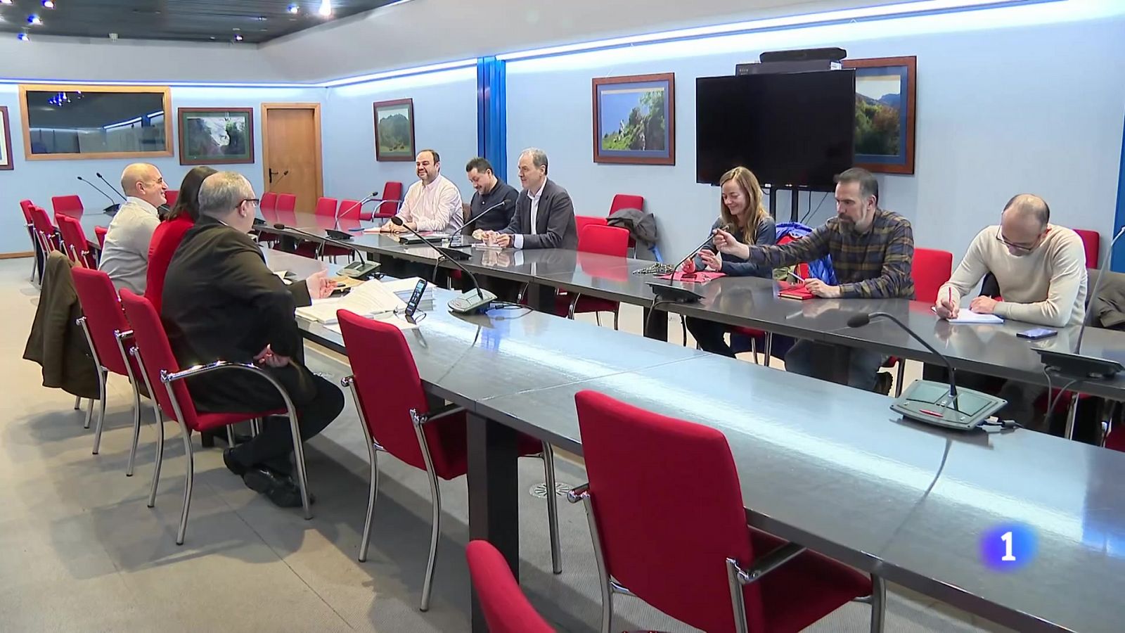 Asturias en 2' - 23/12/24 | Ver