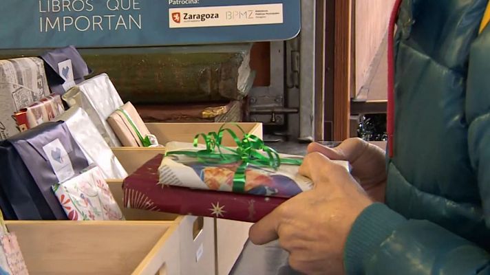 Telediario 1 - El gran amigo invisible de los libros dedicados