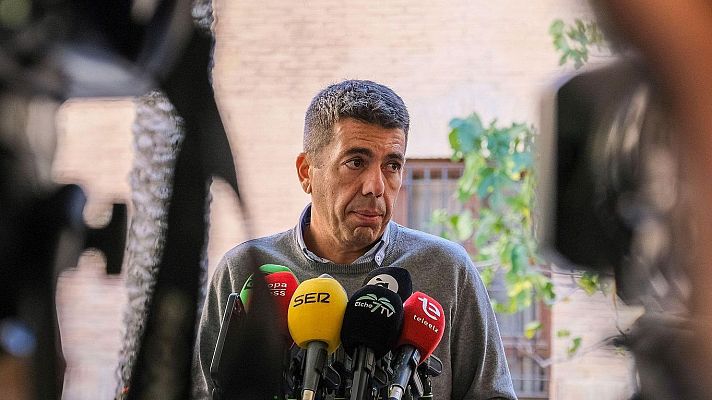 La hora de La 1 - Seis versiones distintas: ¿Que hacía Mazón en el restaurante el día de la dana?