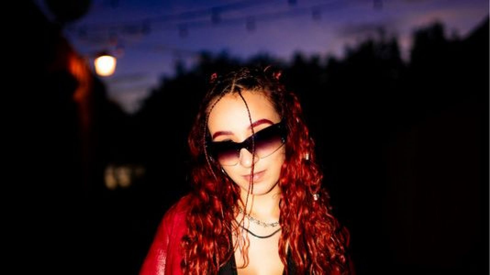 De la Rose estrenará su primer álbum en 2025 | Ver