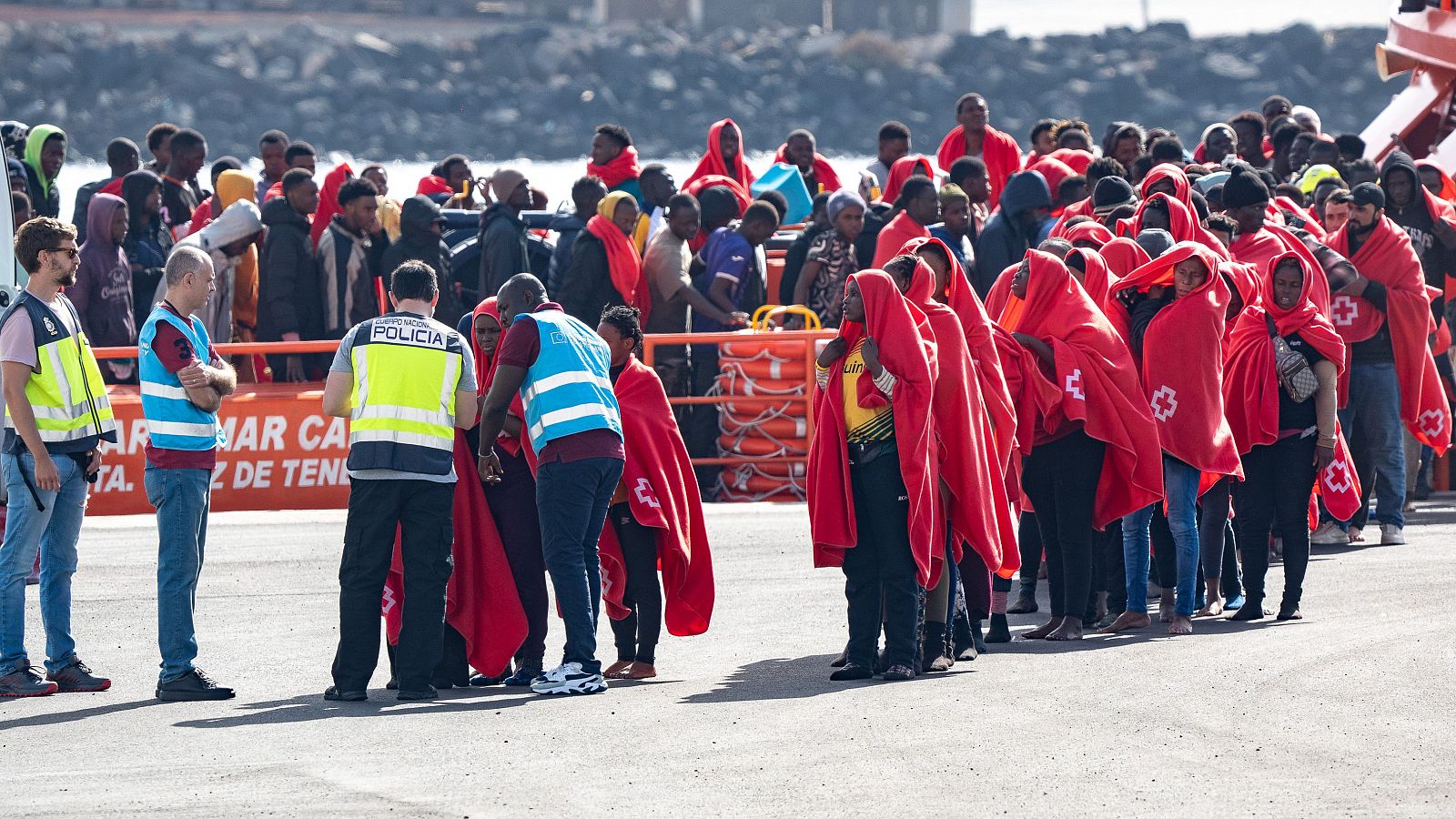 Crisis migratoria en Canarias: piden un monitoreo más riguroso de los menores