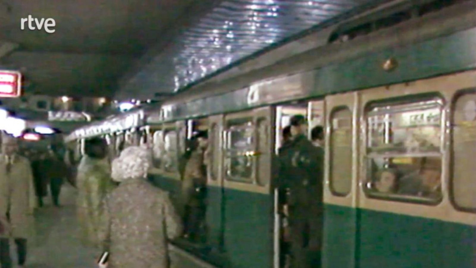 El metro de Barcelona s'allarga i en repassem la història - Comarques | Veure