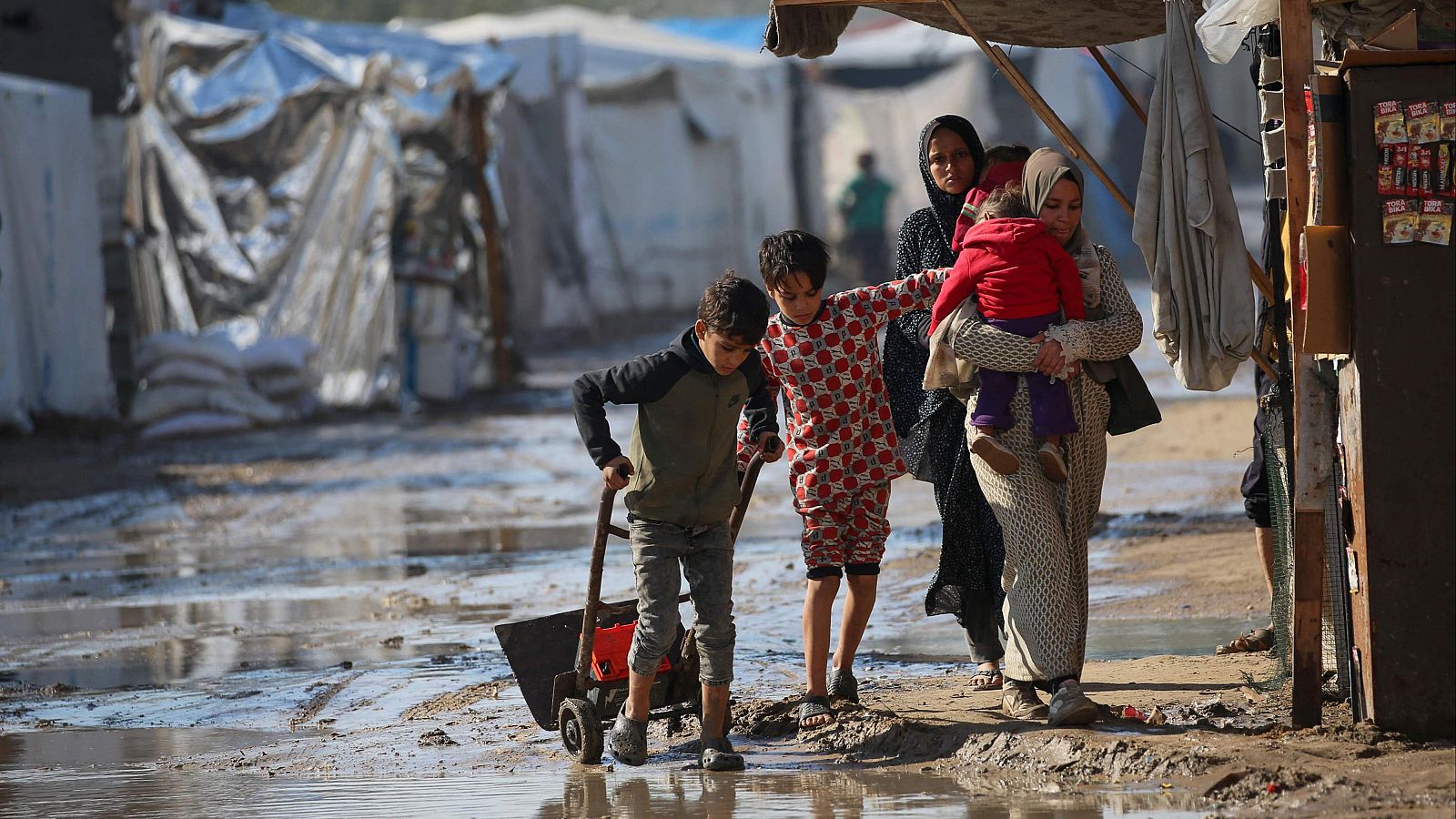 Empeora la situación en Gaza con las negociaciones de paz estancadas | Ver