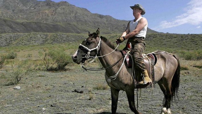 Telediario Matinal - Putin cumple 25 años al mando de Rusia: de la sucesión de Yeltsin a la guerra en Ucrania