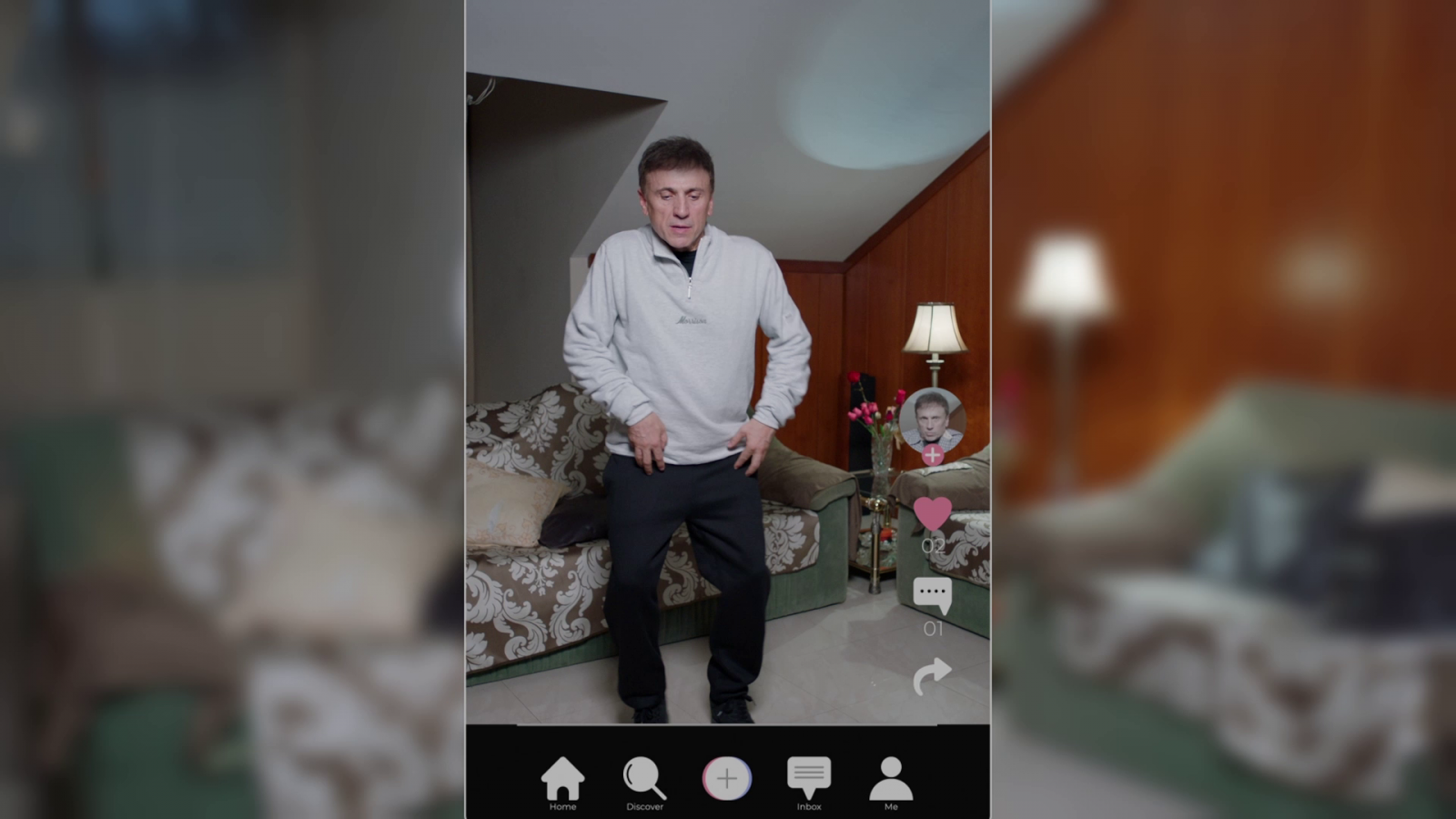 Operación IA IA oh - Un padre se comunica con su hija por TikTok - Especiales Nochevieja con José Mota | Ver
