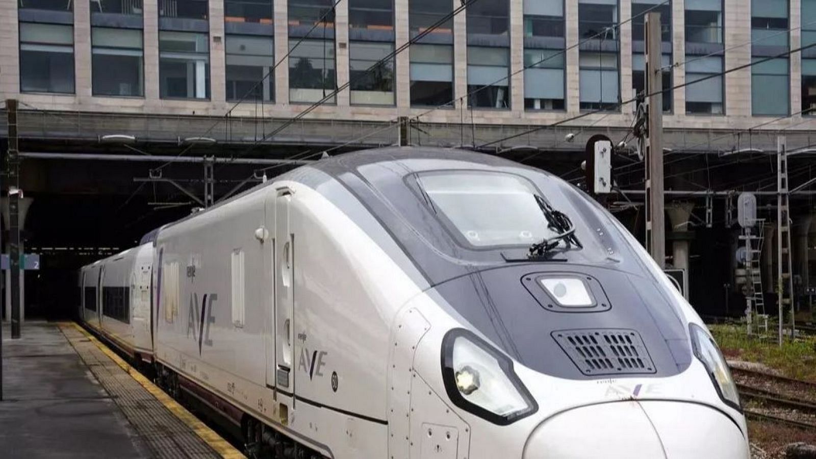 Suspendida la circulación de los trenes Talgo Avril por fallo informático