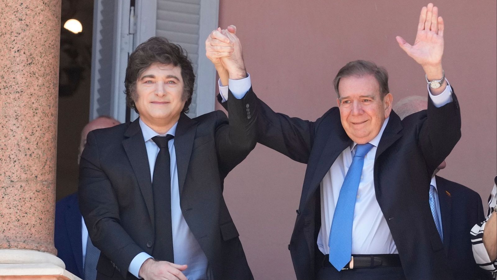 González inicia una gira latinoamericana antes de tomar posesión | Ver