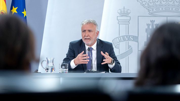 Telediario 1 - El Gobierno deja en manos de la Zarzuela que Juan Carlos I acuda a algún acto por los 50 años de la muerte de Franco