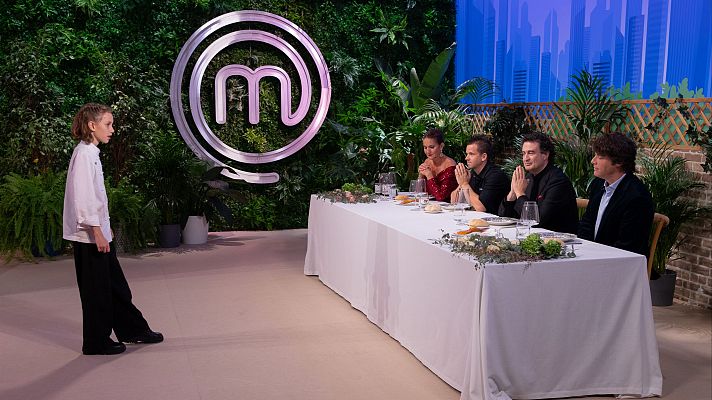 El plato que Ana le dedica a sus amigas en MasterChef Junior - MasterChef | Ver