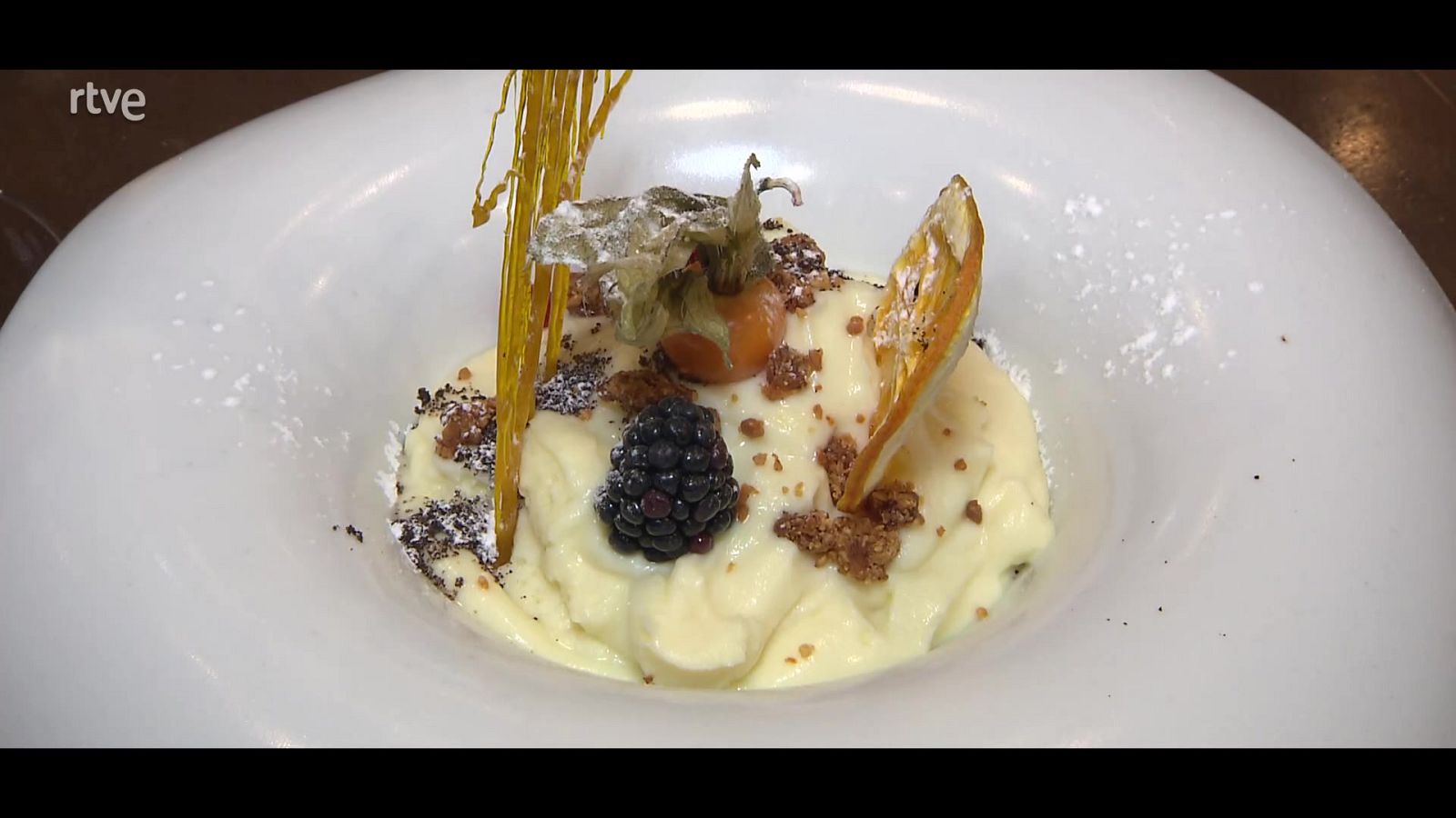 Zoom Tendencias - La bonita historia de un Barcelonès y un Gerundés en Madrid - ver ahora