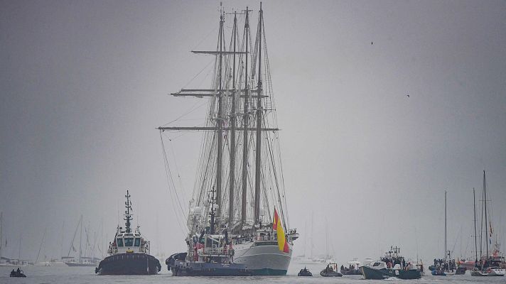 Telediario Fin de Semana - Los reyes despiden a la princesa Leonor, que se embarca en el Juan Sebastián de Elcano
