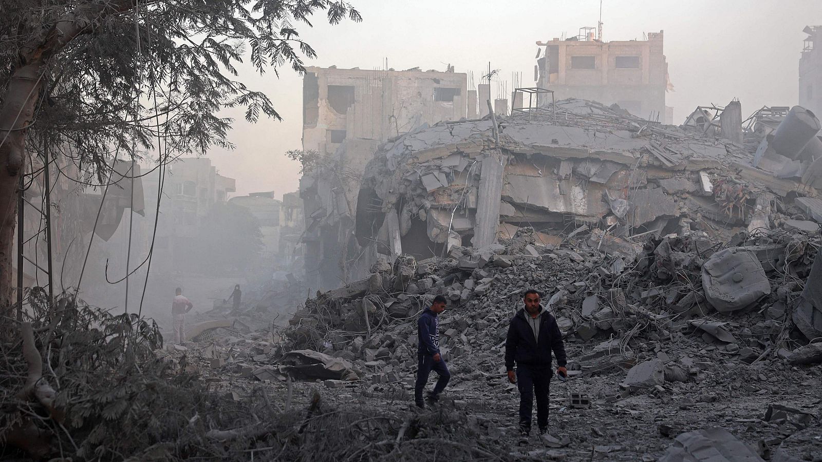 Recta final de las negociaciones para un alto al fuego en Gaza - Fin de semana 24h | Ver