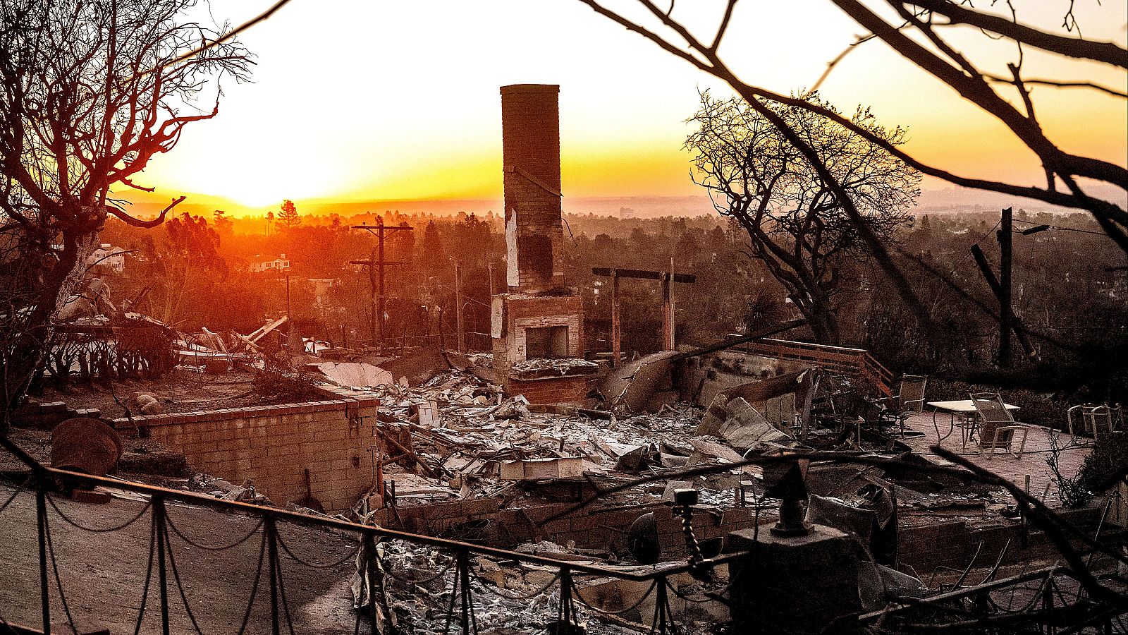 Informativo 24 horas - 20h - 12/01/25 - ver ahora