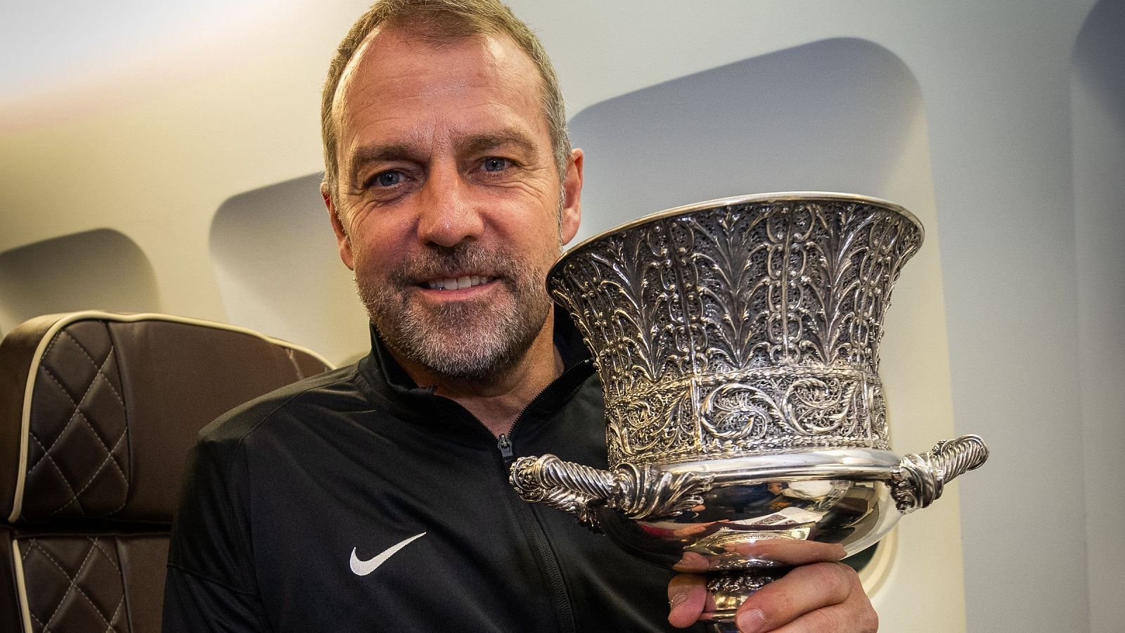 Hansi Flick y su pleno de títulos en las finales | Ver