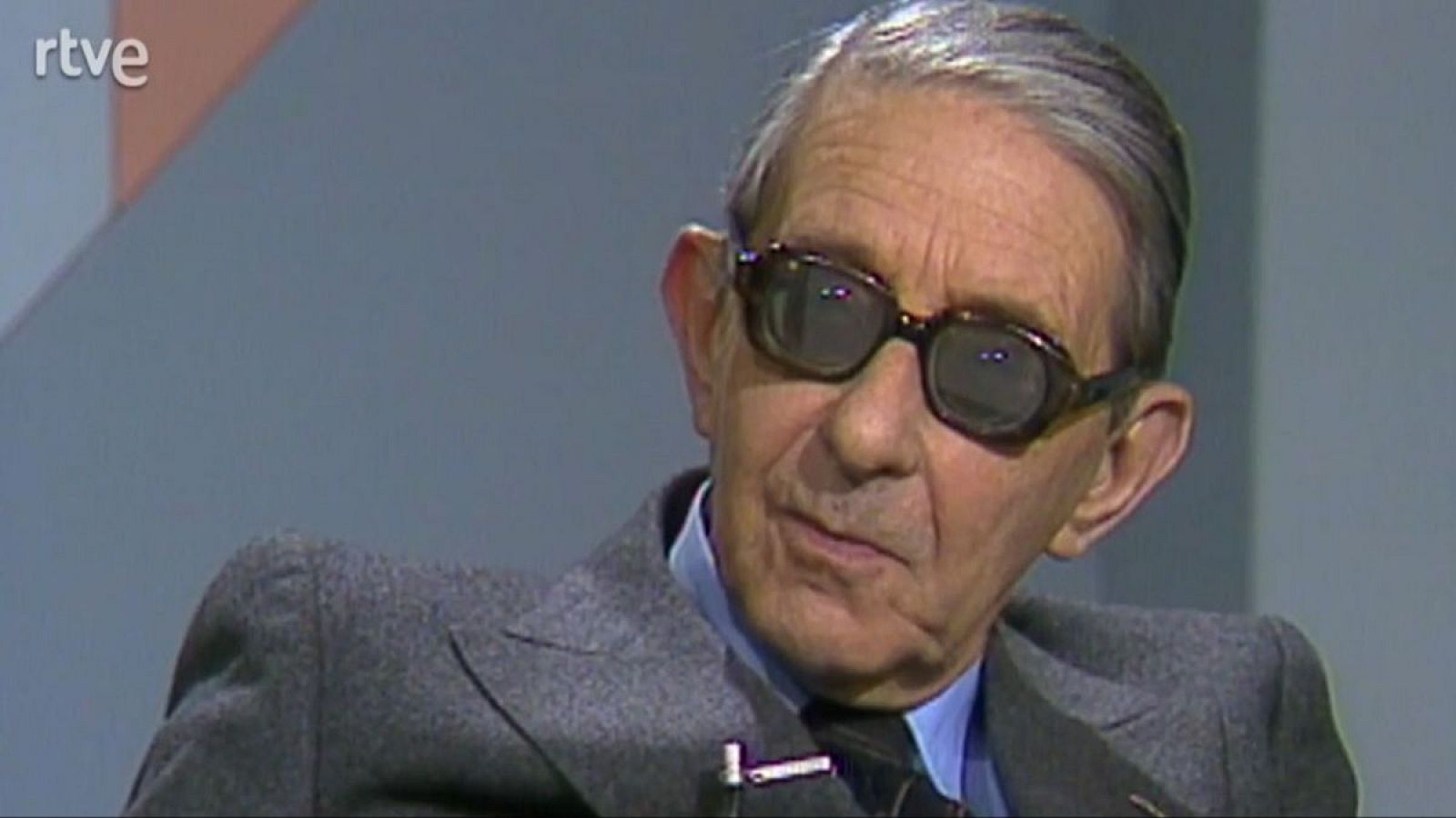 Buenas noches - 4/11/1982 - Buenas noches | Ver