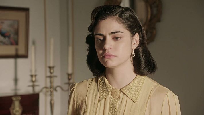 Salón de té La Moderna - Paula le cuenta a su padre que Rodrigo no es su hijo