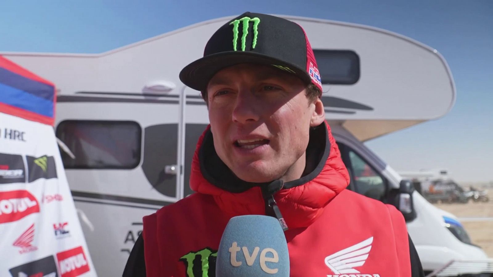 Dakar | Schareina, "contento de estar de una pieza" tras su caída - Dakar | Ver