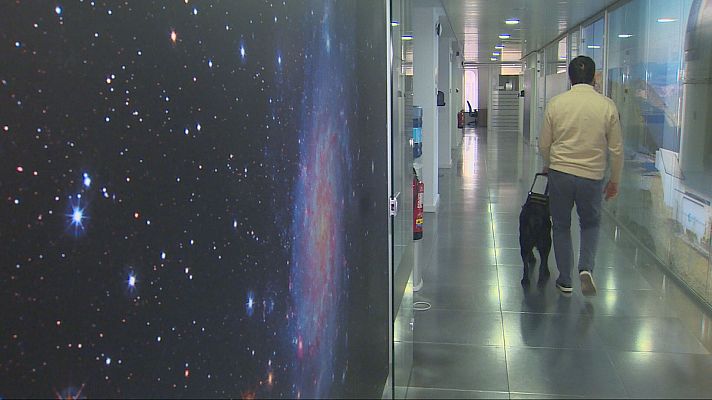 Telediario 1 - La historia de Enrique Pérez Montero: un astrofísico ciego que estudia el cosmos a través del sonido