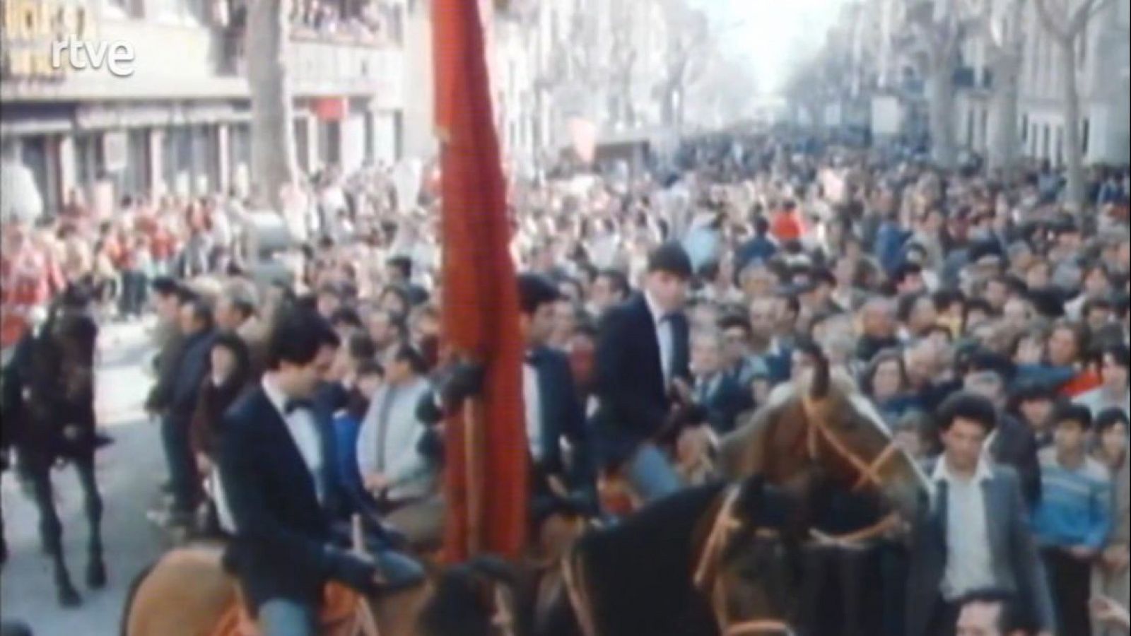 Arxiu TVE Catalunya - Comarques - Tres Tombs a Vilanova; Història dels Mossos d'Esquadra