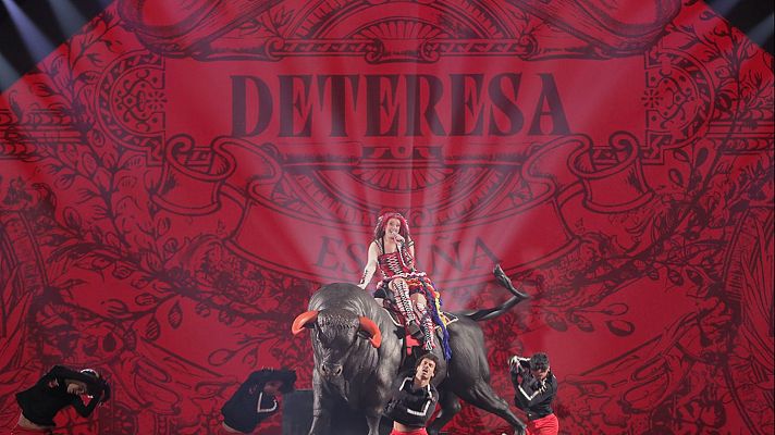 Benidorm Fest 2025: DeTeresa canta \"LA PENA\" | Ver