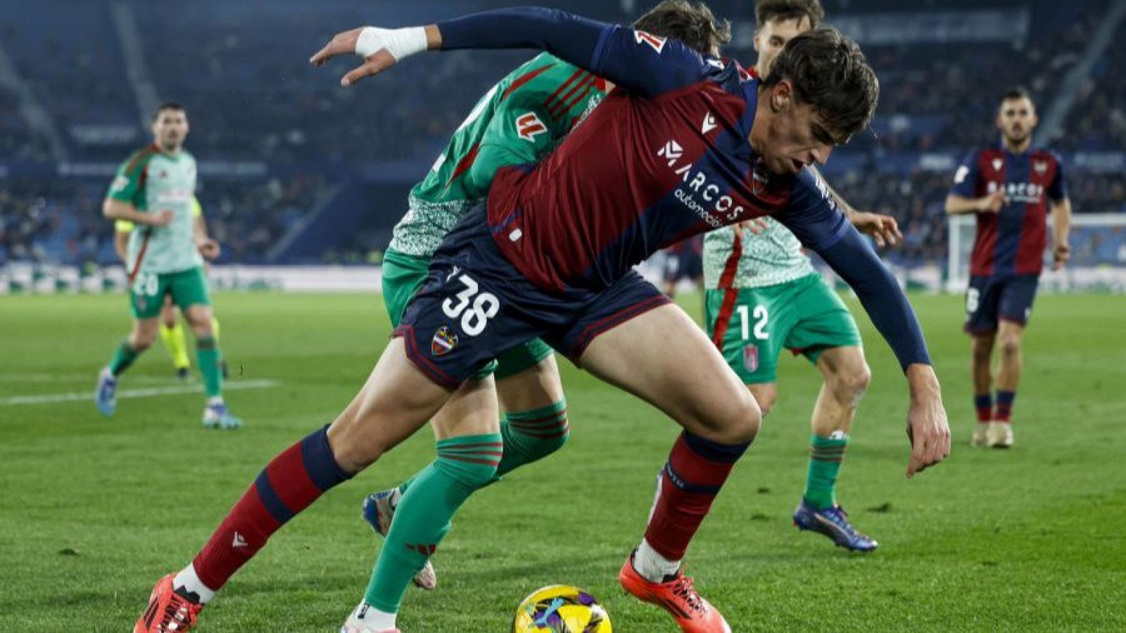 Levante - Granada CF: resumen 23ª jornada de Liga | Segunda