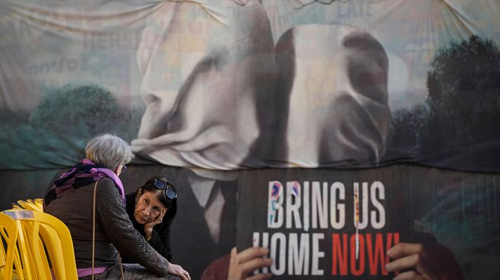 Telediario Fin de Semana - Israel y Hamás pactan el primer intercambio del alto el fuego