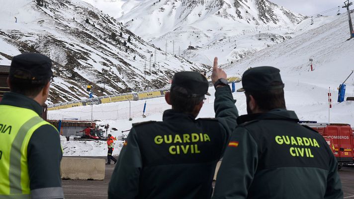 La estación de Astún reabre sus puertas tras el desprendimiento del telesilla