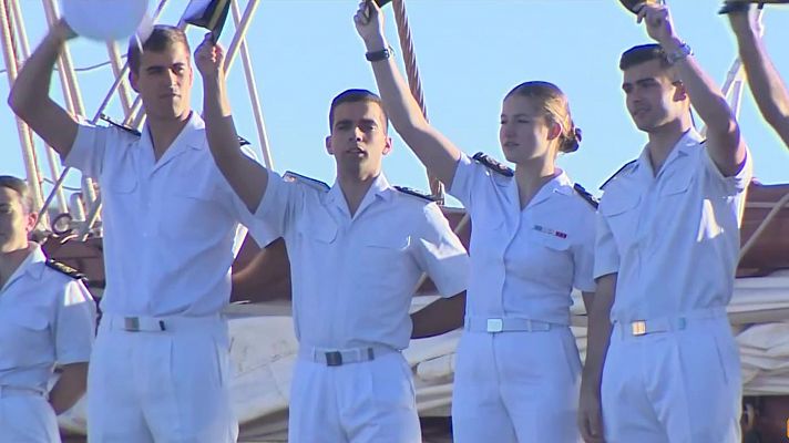 La princesa Leonor llega a Las Palmas a bordo del Juan Sebastián Elcano