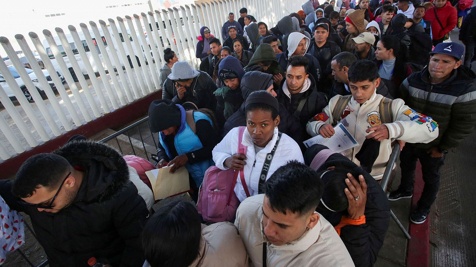 Cientos de migrantes, bloqueados en la frontera mexicana tras la investidura de Trump