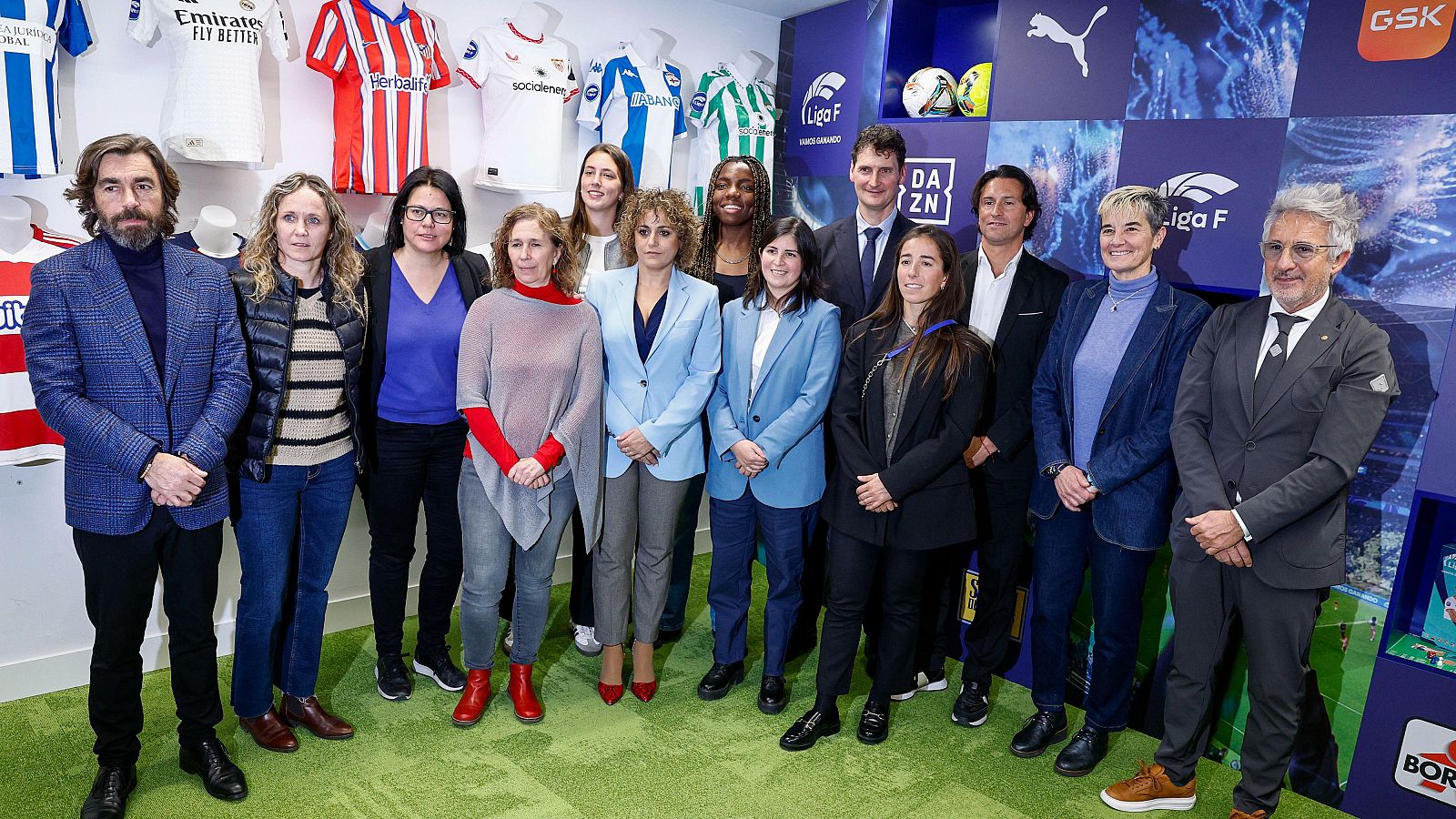 Firmado el segundo convenio colectivo de la 1ª División Femenina - Los Deportes de La1 | Ver