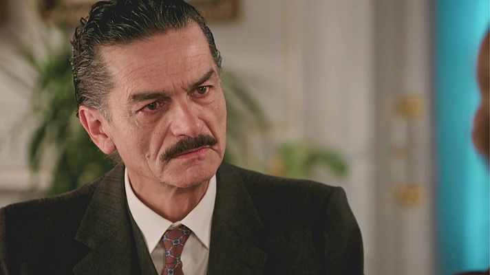 Salón de té La Moderna - Maruja le cuenta a Fermín la verdad sobre Lázara