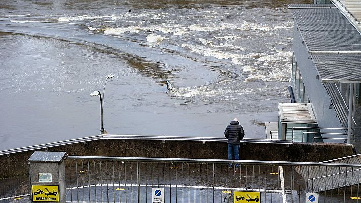 Lluvias y fuertes rachas de viento por un frente asociado a Ivo