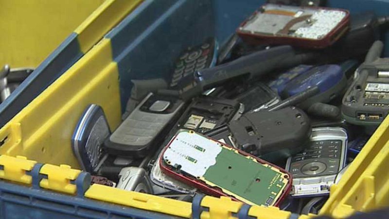 Donar teléfonos móviles a países en vía de desarrollo