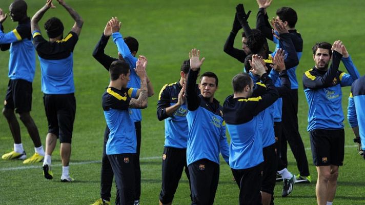 Telediario 1 - Vilanova dirige un derbi catalán de contrastes