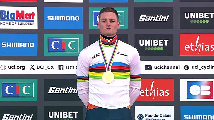  - Mathieu Van Der Poel hace historia ganando su séptimo campeonato del mundo de Ciclocross