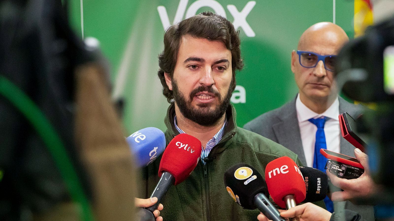 El líder de Vox en Castilla y León dimite de sus cargos en el partido