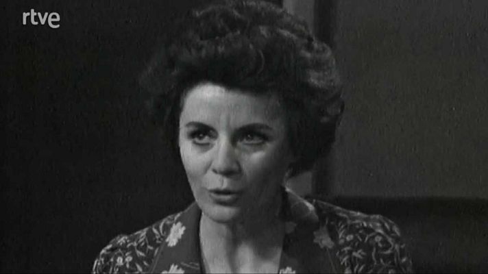 Pili, secretaria ideal - Inocencias