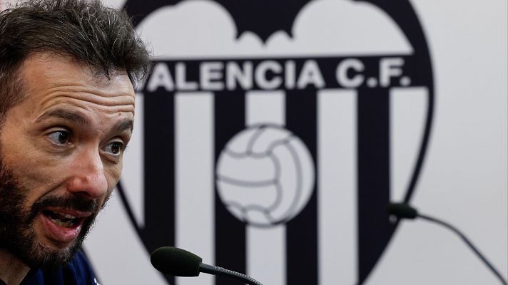 Fútbol - Carlos Corberán: "Del 7-1  salió un Valencia más competitivo"