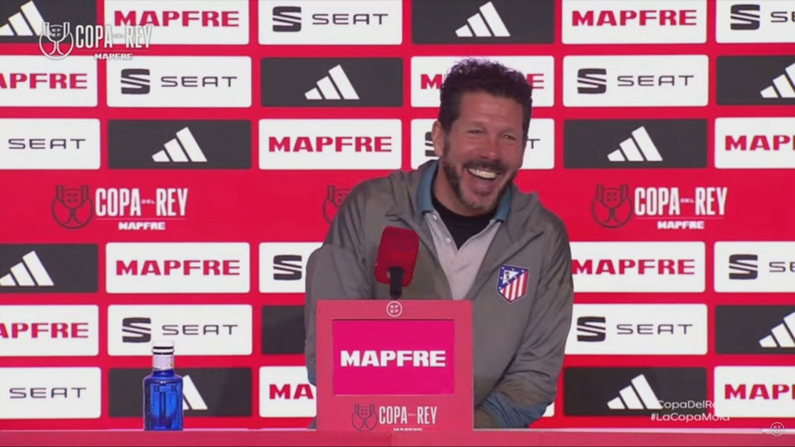 Del chiste de Simeone al apoyo de Casillas: siguen las reacciones al comunicado sobre los árbitros del Madrid