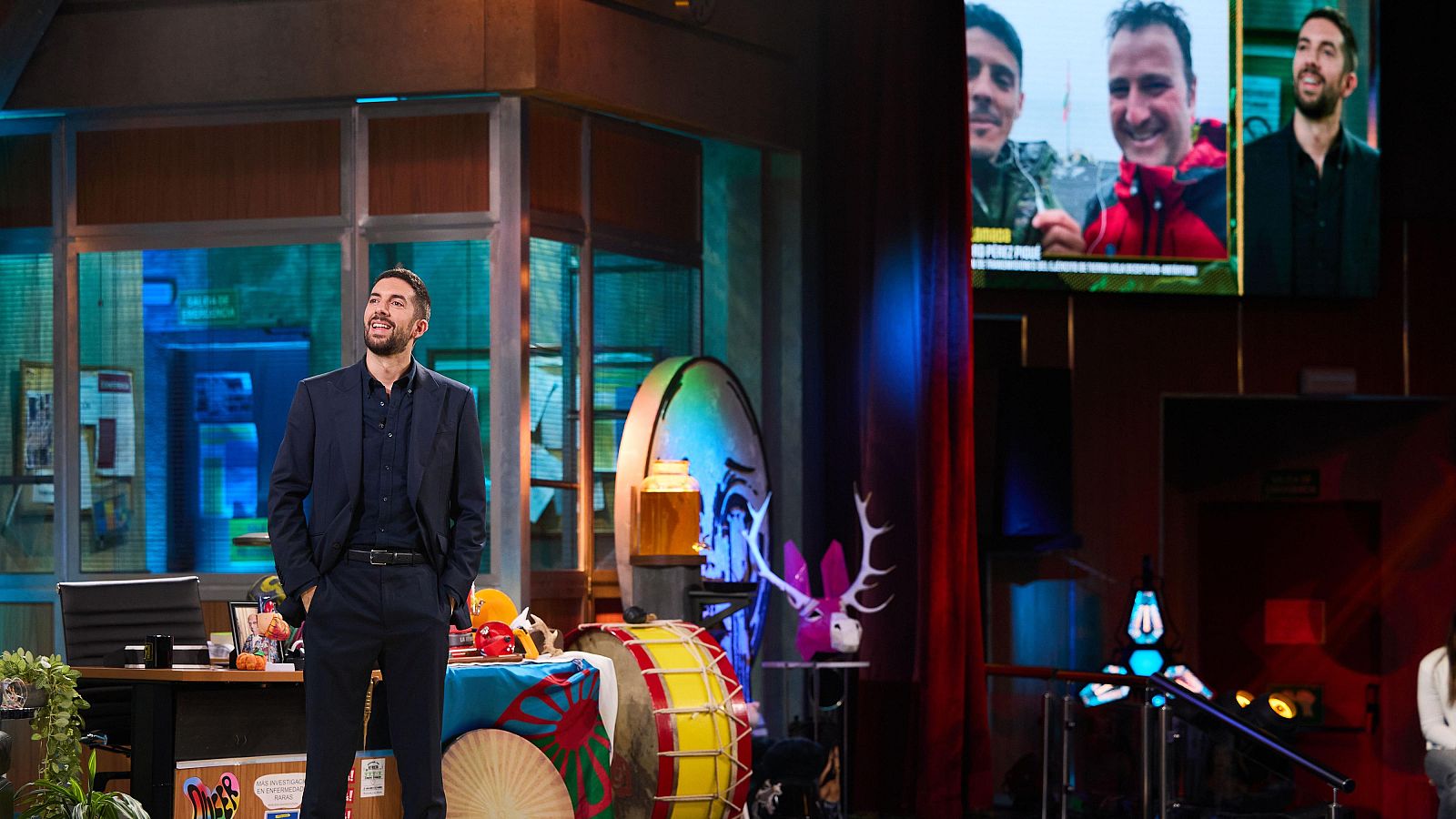 La Revuelta | ¡Pam! ¡La Antártida, niño! 5/2/25 - La Revuelta | Ver