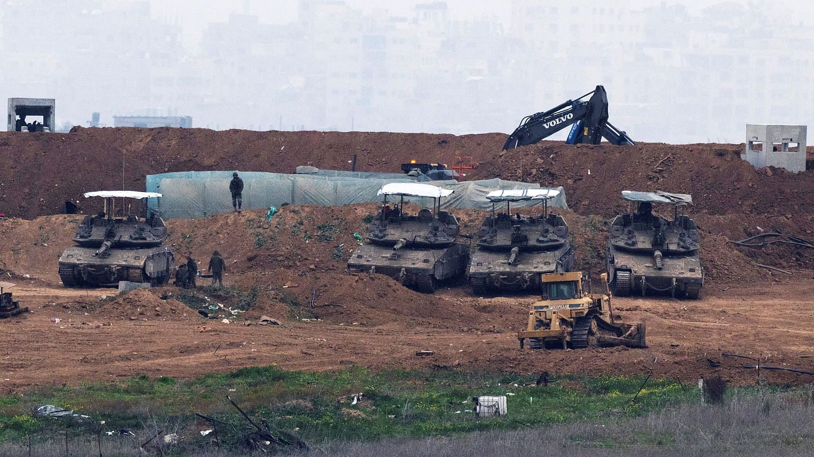 Israel prepara la "salida voluntaria" de los palestinos de Gaza - Informativo 24h | Ver