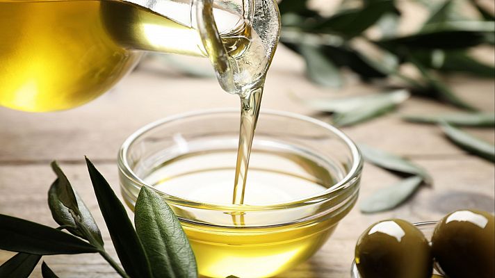 El precio en origen del aceite de oliva virgen extra marca mínimos de dos años