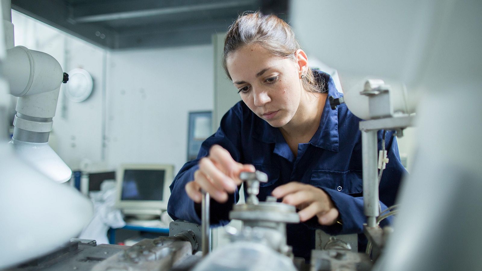 La brecha género sube al 19,6% impulsada por los contratos parciales y la feminización de los cuidados