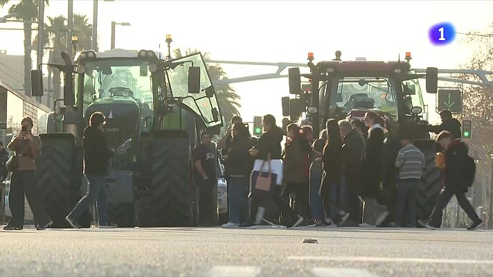 L'Informatiu - La Revolta Pagesa recupera les mobilitacions un any després