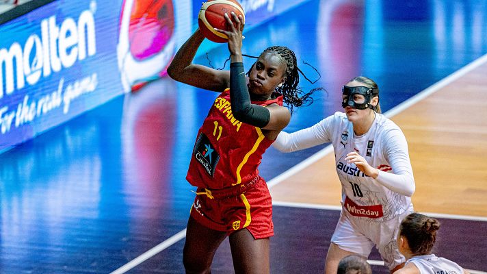 Baloncesto en RTVE - Clasificación Eurobasket | Awa Fam brilla en la victoria de España en Austria