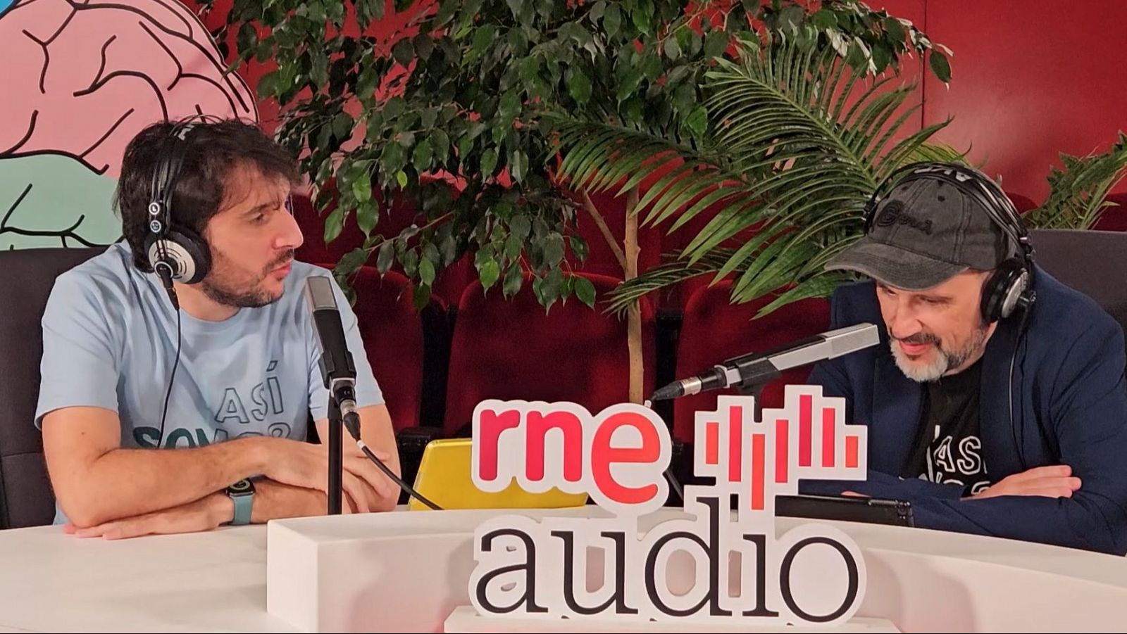 Así somos - 1X01. Somos cotillas - Ver ahora