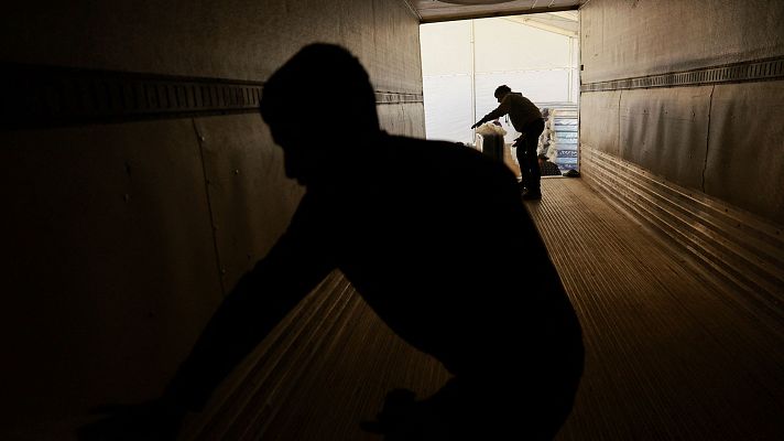 Telediario 1 - Las redadas de Trump contra inmigrantes ilegales azota el miedo a ser deportados entre los extranjeros residentes