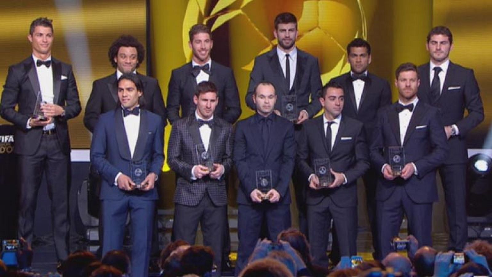 Cinco jugadores del Barcelona (Dani Alves, Gerard Piqué, Xavi Hernández, Andrés Iniesta y Leo Messi), otros cinco del Real Madrid (Iker Casillas, Sergio Ramos, Marcelo, Xabi Alonso y Cristiano Ronaldo) y el colombiano Radamel Falcao (COL/Atlético de 