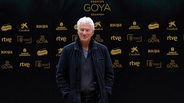 Telediario 2 - Richard Gere, Goya internacional 2025: "Trump está rodeado de payasos inmaduros y narcisistas"