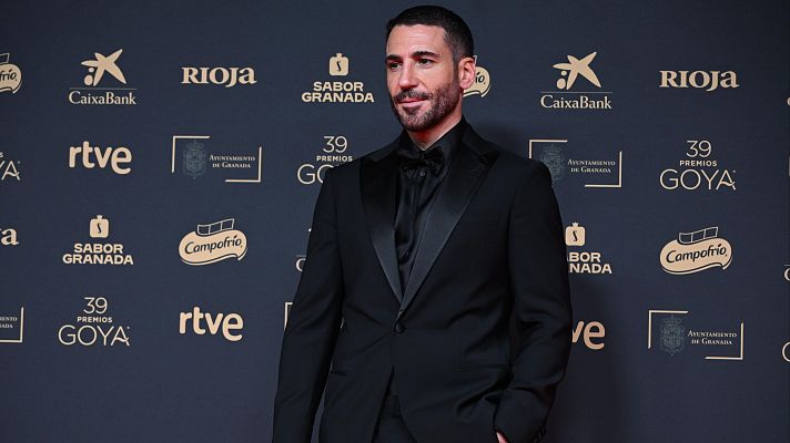 Goya 2025 | Miguel Ángel Silvestre promete bailar bachata con Henar Álvarez - La noche de los Goya con... | Ver